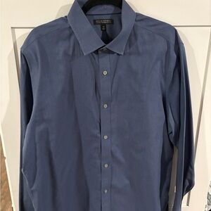 Banana Republic Men’s Navy Blue Dress Shirt - Solid Button-Down